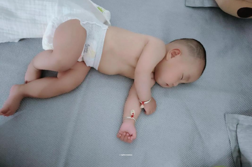 营口宝宝口水多怎么回事